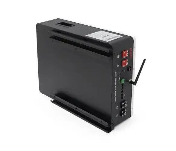 Комплект резервного живлення MUST PV18-6048 6 кВт + LiFePO4 акумулятор MUST LP16-48100 51.2В 100Аг 5.12 кВт&middot;год BS1970 фото